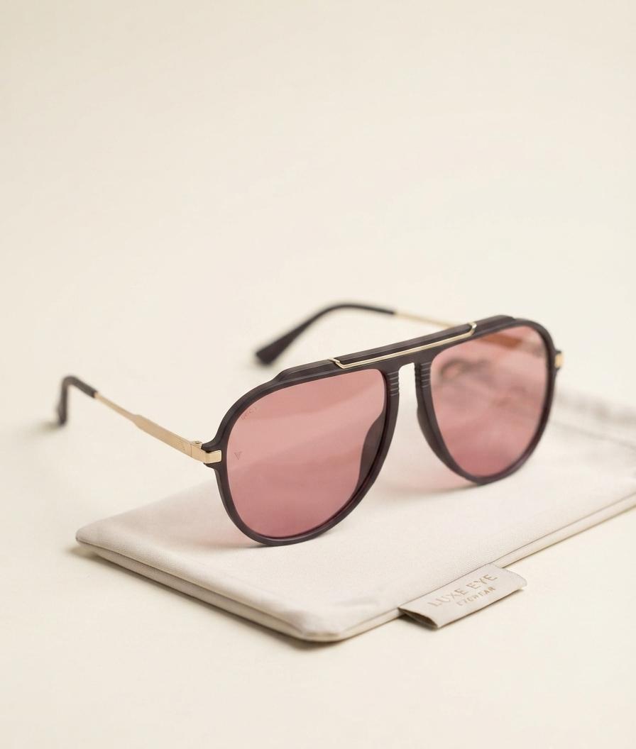 LENTES DE SOL  CRISTALES NEGROS