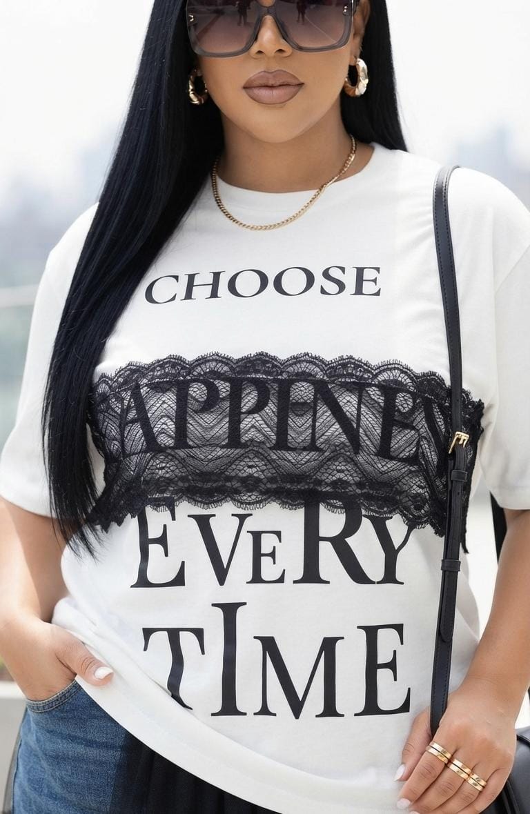 camiseta blanca de manga corta con corte clásico